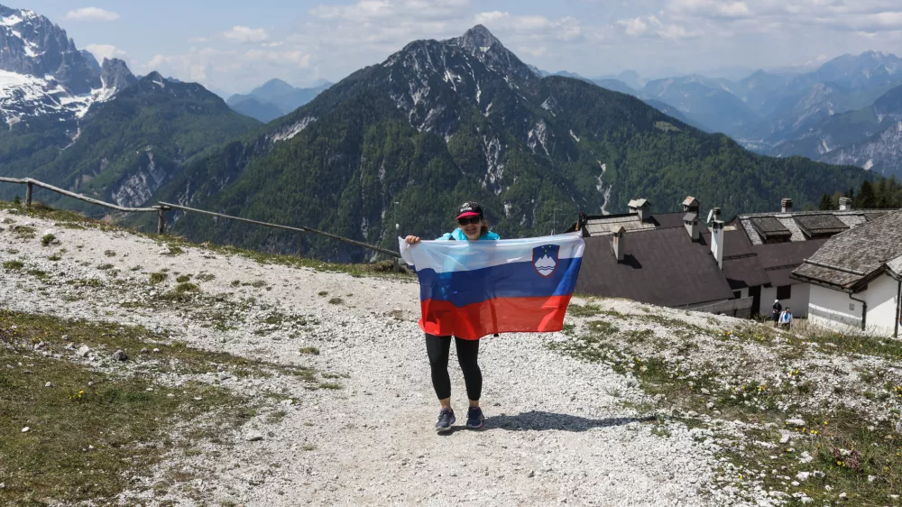 - Slovenski navijači.- 27.05.2023 - Kolesarska dirka po Italiji Giro d'Italia 2023 &ndash; 20. etapa - gorski kronometer Trbiž - Svete Vi&scaron;arje (18,6 km),//FOTO: Bojan Velikonja