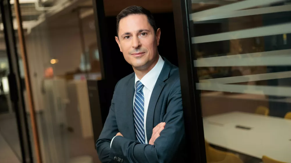 Sa&scaron;o Ivanovič, Triglav Skladi