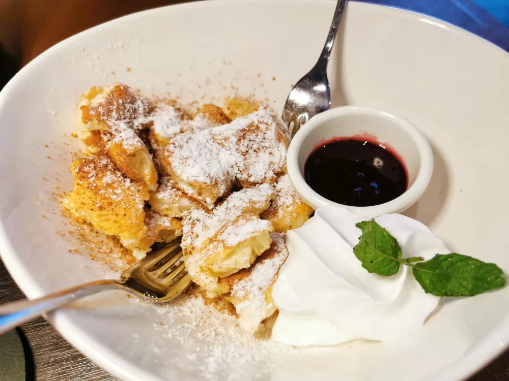 &Scaron;morn, Gostilna Trnovski pristan