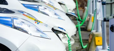 Utegne se zgoditi, da prehod na povsem električno mobilnost tudi v EU ne bo tako hiter, kot se je pričakovalo. F iStock