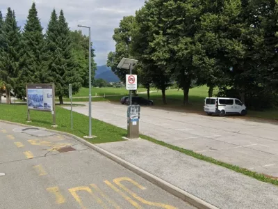 parkiri&scaron;če Blejska Dobrava