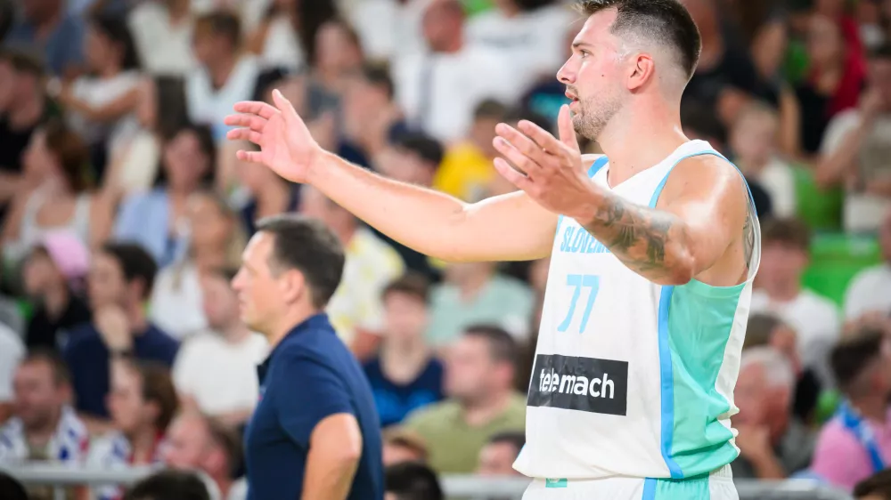 Ljubljana, Dvorana Stozice.Kosarkarska prijateljska tekma medSlovenijo in Nemcijo.