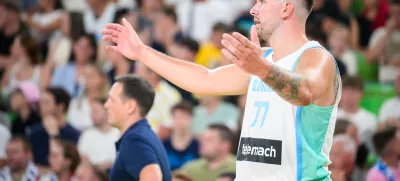 Ljubljana, Dvorana Stozice.Kosarkarska prijateljska tekma medSlovenijo in Nemcijo.