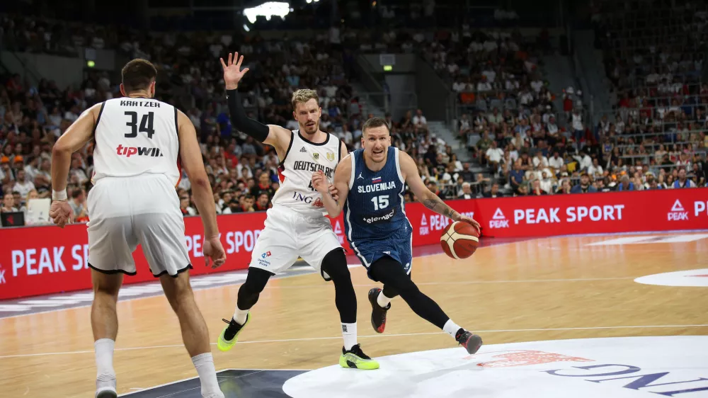 Gregor Hrovat, Nemčija, Slovenija