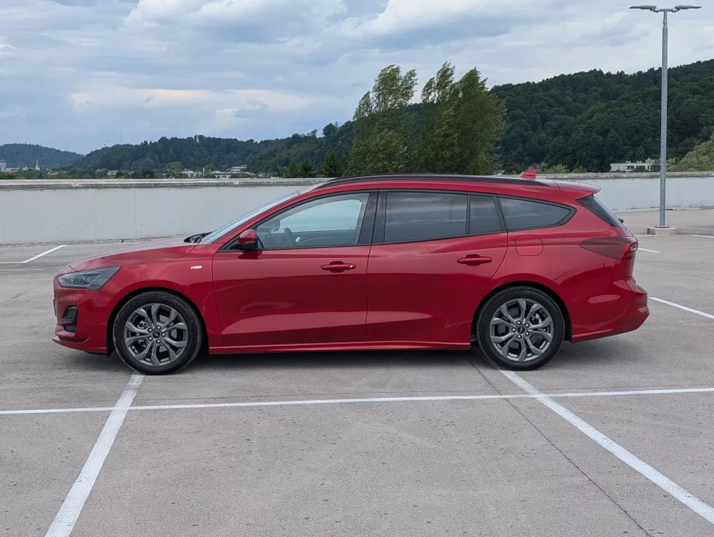 Ford fokus: Evropski kavboj, ki jezdi v sončni zahod