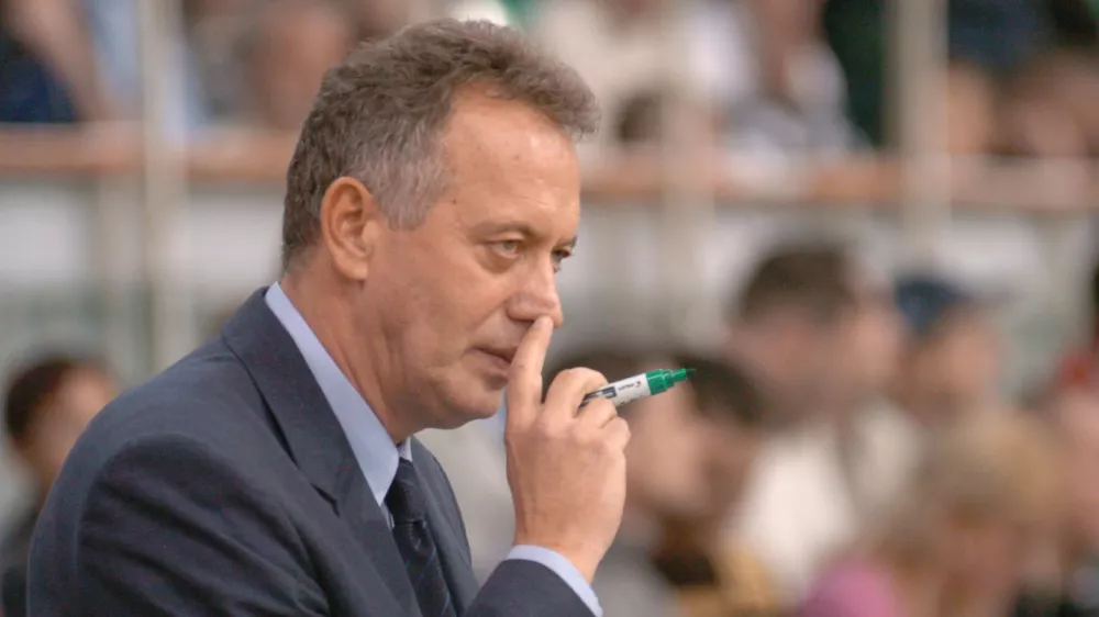 trener Zmago Sagadin, ko&scaron;arka Union Olimpija: AEK Atene, ko&scaron;arka - evroliga, mo&scaron;ki, 4. krog predtekmovanja: skupina A,  //FOTO: Jaka AdamičOPOMBA: ZA OBJAVO V ČASOPISU DNEVNIK / Foto: Jaka Adamič