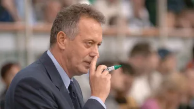 trener Zmago Sagadin, ko&scaron;arka Union Olimpija: AEK Atene, ko&scaron;arka - evroliga, mo&scaron;ki, 4. krog predtekmovanja: skupina A,  //FOTO: Jaka AdamičOPOMBA: ZA OBJAVO V ČASOPISU DNEVNIK / Foto: Jaka Adamič