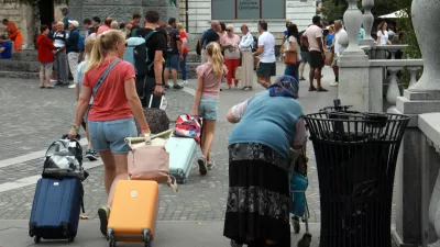24.07.2025 -Airbnb, kratkotrajna oddaja stanovanj, turisti, brezdomciFoto: Tomaž Skale
