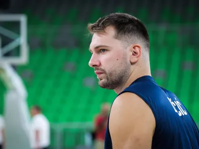 Ljubljana, dvorana Stozice.Trening moske clanske kosarkarske reprezentance v okviru priprav na evropsko prvenstvo.Kosarkar Luka Doncic.