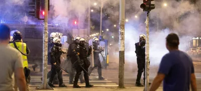 Police officers stand guard during anti-government demonstrations in Belgrade, Serbia, August 16, 2025. REUTERS/Djordje Kojadinovic