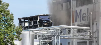 - 12.05.2022 – Kočevje – požar - eksplozija v kemični tovarni Melamin - razneslo kotel v proizvodnji - poškodovanih več kot dvajset oseb, dve osebi huje opečeni //FOTO: Bojan Velikonja