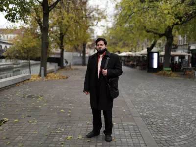 - 12.11.2021 - Mohammed Alzoubi, begunec iz Sirije, ki že sedem let živi v Sloveniji. //FOTO: Bojan Velikonja