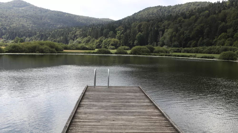 21.07.2025 Podpe&scaron;ko jezero - kopanje v naravnih vodah - naravne vode - Foto: Luka Cjuha / Foto: Luka Cjuha