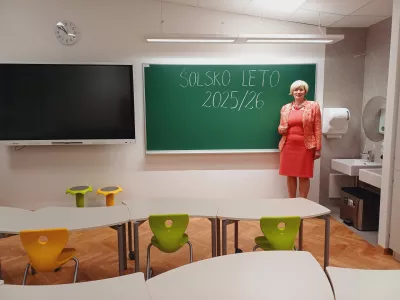 Nazaj v &scaron;olske klopi brez prostorske stiske