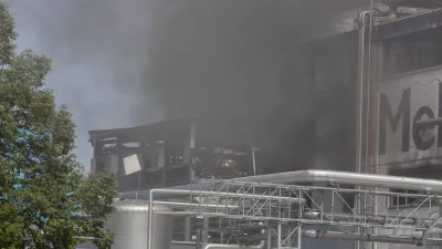 - 12.05.2022 &ndash; Kočevje &ndash; požar - eksplozija v kemični tovarni Melamin - razneslo kotel v proizvodnji - po&scaron;kodovanih več kot dvajset oseb, dve osebi huje opečeni //FOTO: Bojan Velikonja