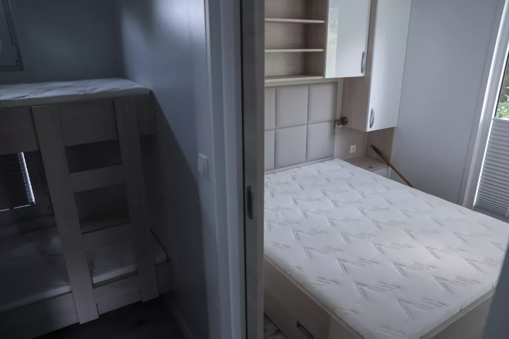 - 20.08.2025 - ogled plavajočih hi&scaron;k na Ljubljanici//FOTO: Jaka Gasar