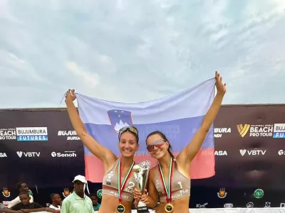  Živa Javornik in Tajda Lov&scaron;in