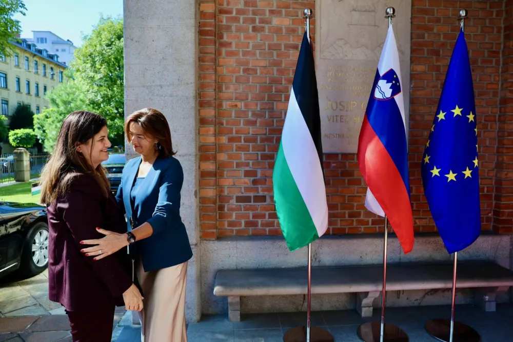 Varsen Agabekjan &Scaron;ahin in Tanja Fajon