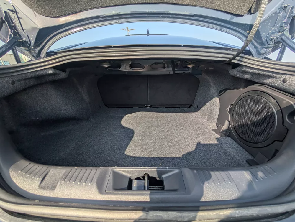 Ford mustang dark horse