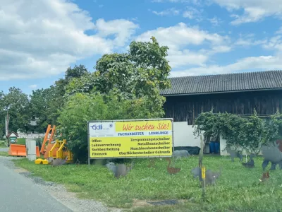 plakat, Avstrija, službe