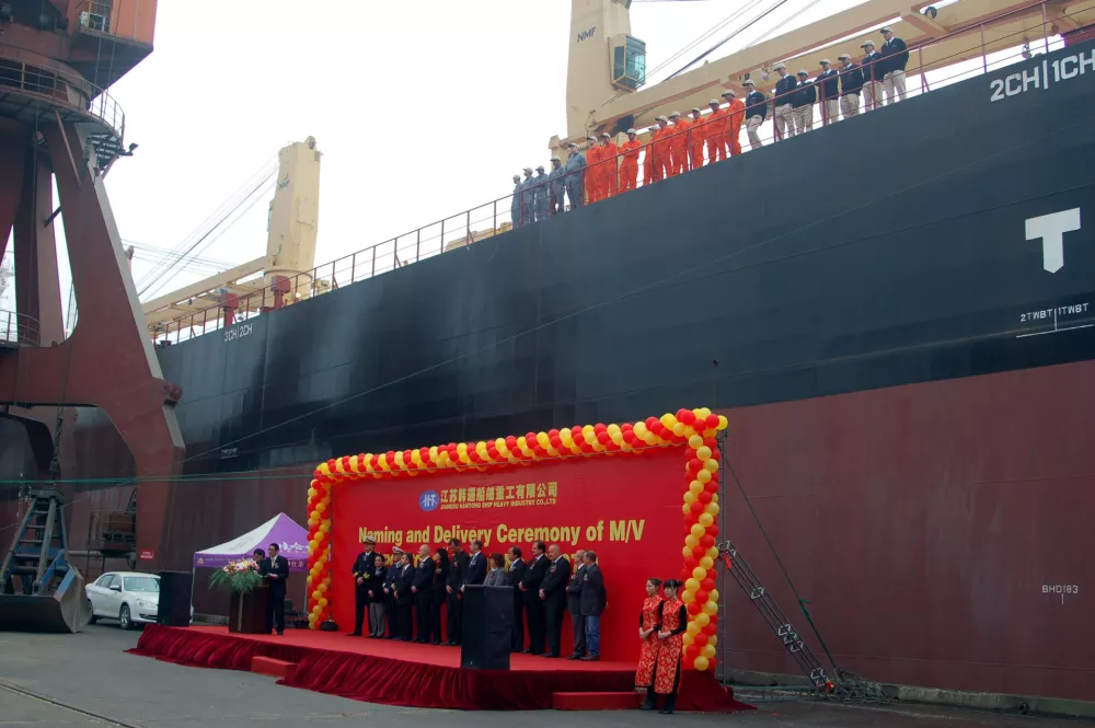 krst ladje Portorož Splo&scaron;na plovba 2011 Nantong Kitajska / Foto: Arhiv Du&scaron;ke Žitko