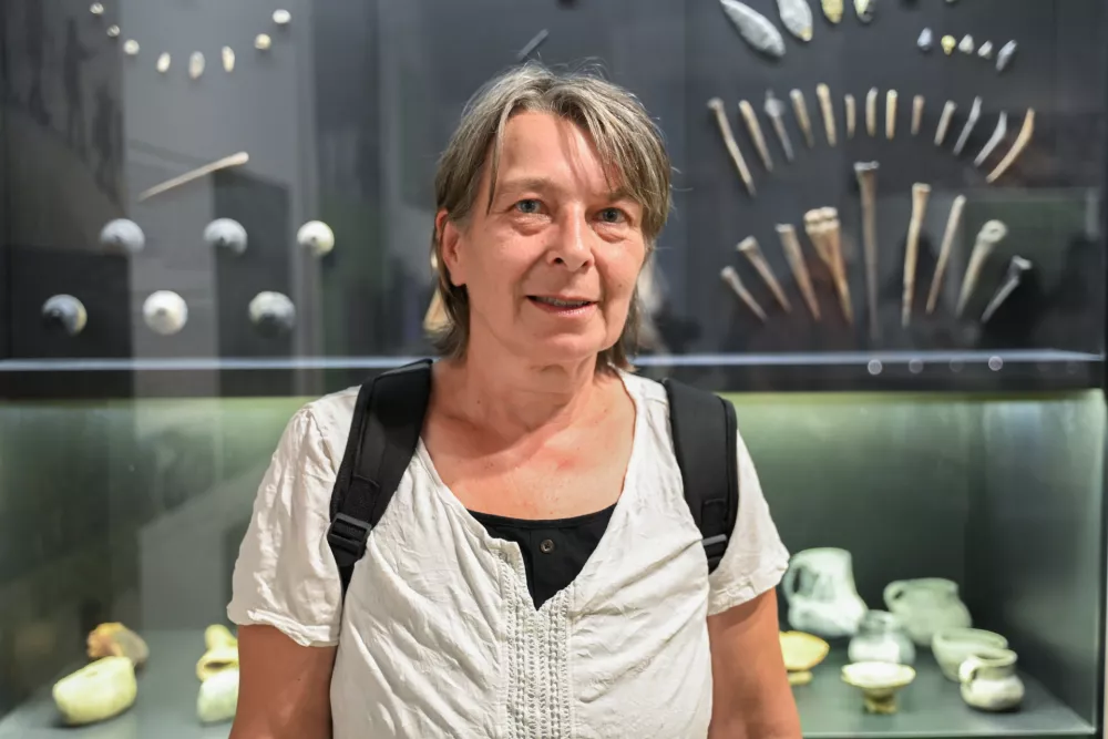 Irena &Scaron;inkovec26.08.2025 - Predavanje ob predvajanju prvega dela radijske igre Bobri in ogled razstave, Mestni muzej LjubljanaFoto: Nik Erik Neubauer 