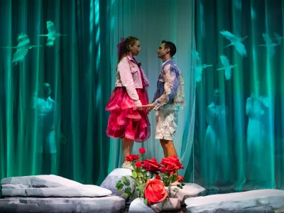 Iz predstave Snežna kraljica. F Darja &Scaron;travs Tisu