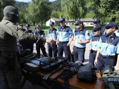 28.8.2025 - Policija - policijski kamp za srednje&scaron;olceFoto: Luka Cjuha