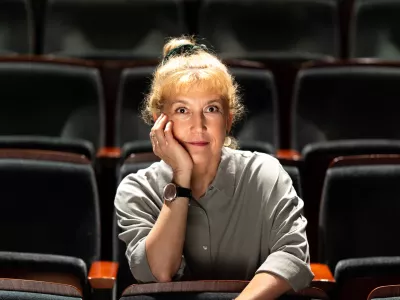 Barbara Hieng Samobor: "Srčno upamo, da nam bo ob razprodanih predstavah na matičnih odrih uspelo realizirati vsa zgoraj na&scaron;teta potovanja in nastope." F Miran Jur&scaron;ič