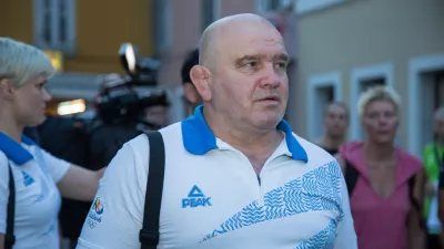 &ldquo;Zaradi hude stiske sem se pri 14 letih zatekel v omamo&rdquo;