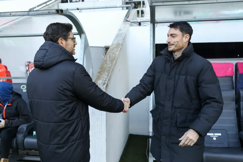 Victor Sanchez in Albert Riera02.03.2025 - stadion Stožice - nogomet - Olimpija: CeljeFoto: Luka Cjuha
