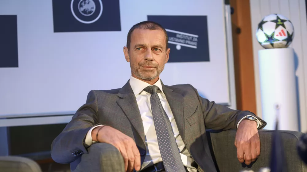 Aleksander Čeferin predsednik UEFA8.11.2024 - pogovor s predsednikom Uefe Aleksandrom Čeferinom o izzivih evropskega nogometa, ki ga pripravljajo Litteralis, In&scaron;titut za ustavno pravo, &Scaron;tudentsko dru&scaron;tvo PandaFOTO: LUKA CJUHA
