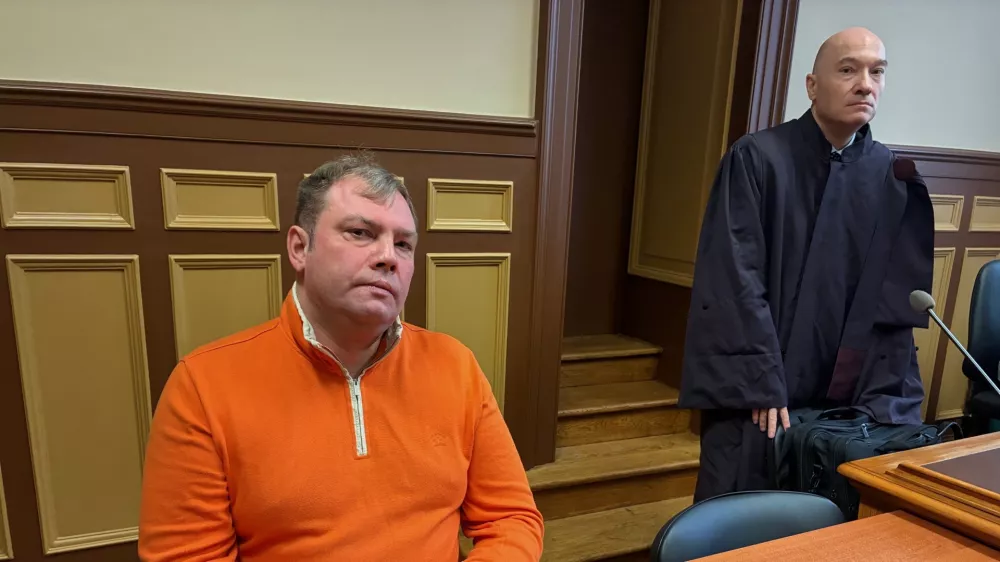 Odpravili so mu pripor, ruski heker s sodi&scaron;ča brez lisic