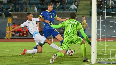 Soccer Football - World Cup - UEFA Qualifiers - Group H - San Marino v Bosnia and Herzegovina - San Marino Stadium, Serravalle, San Marino - September 6, 2025 Bosnia and Herzegovina's Edin Dzeko scores their second goal REUTERS/Alberto Lingria