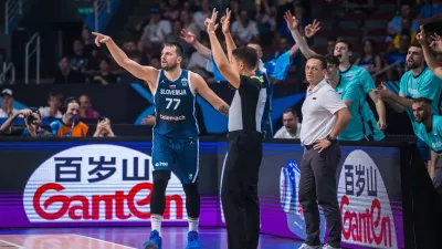 Luka Dončić, Slovenija, Italija