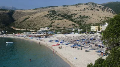 Albanija, plaža Jal&euml;. Foto: Profimedia