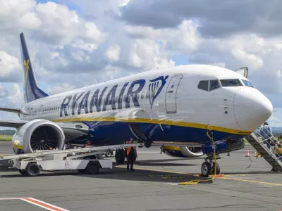 Letalo družbe Ryanair. Slika je simbolična.