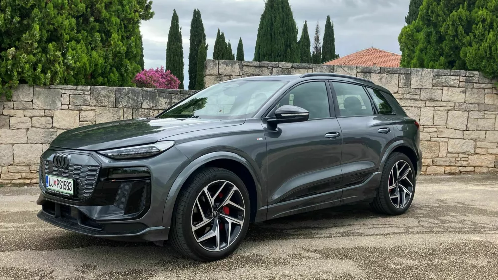 Audijev veliki &scaron;portni terenec: Ko te vse navdu&scaron;i, le cena ne