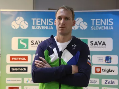 kapetan teni&scaron;ke reprezentance Grega Žemlja - 23.02.2022 &ndash; Teni&scaron;ka zveza Slovenije &ndash; teni&scaron;ka reprezentanca pred dvobojem Čila in Slovenije - Davisov pokal 2022 -  //FOTO: Luka Cjuha.