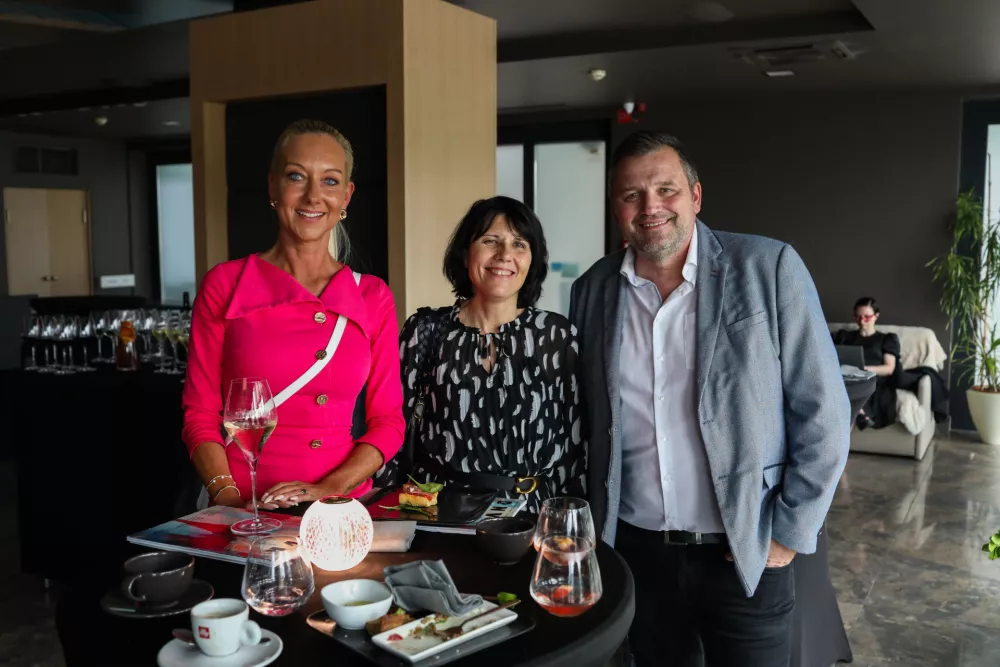 - Lidija Muha, Dnevnik,- mag. Aleksandra Podgornik, direktorica &Scaron;tajerske gospodarske zbornice- 11.09.2025. - Regijski izbor Gazela 2025 podravsko pomurske regije v Mariboru.//FOTO: Bojan Velikonja