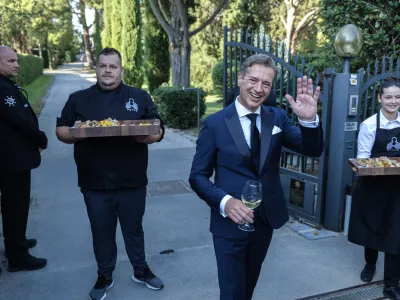 Robert Golob- 06.09.2025 - poroka Roberta Goloba in Tine Gaber v Strunjanu//FOTO: Jaka Gasar