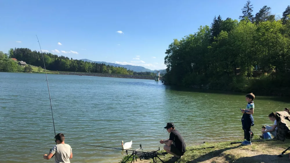 Začenja se gradnja &scaron;portnega pristani&scaron;ča Brezova