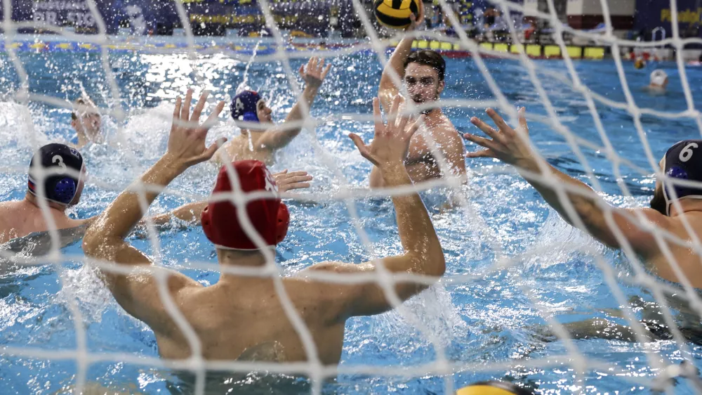 - jan. - feb. 2024 &ndash; Vaterpolo - &scaron;portna reportaža //FOTO: Jaka GasarOPOMBA: ZA OBJEKTIV - REPORTAŽA