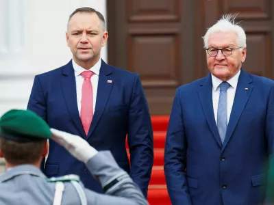 German President Frank-Walter Steinmeier receives Polish President Karol Nawrocki with military honours at Bellevue Palace in Berlin, Germany, September 16, 2025. REUTERS/Lisi Niesner