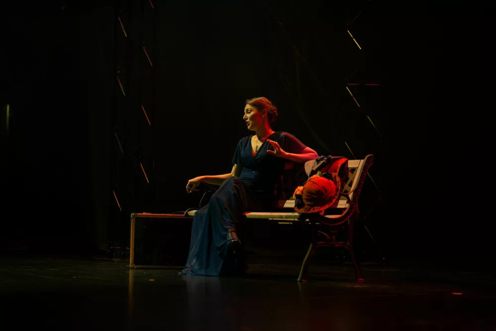 Monooperi s solistkama