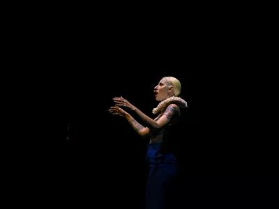 Monooperi s solistkama