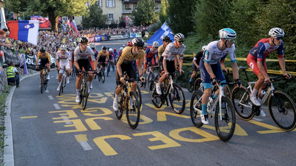 Tadej Pogačar- 09.08.2025 - kolesarstvo - elitna članska dirka (35 km) za 7. pokal Tadeja Pogačarja, Komenda//FOTO: Jaka Gasar