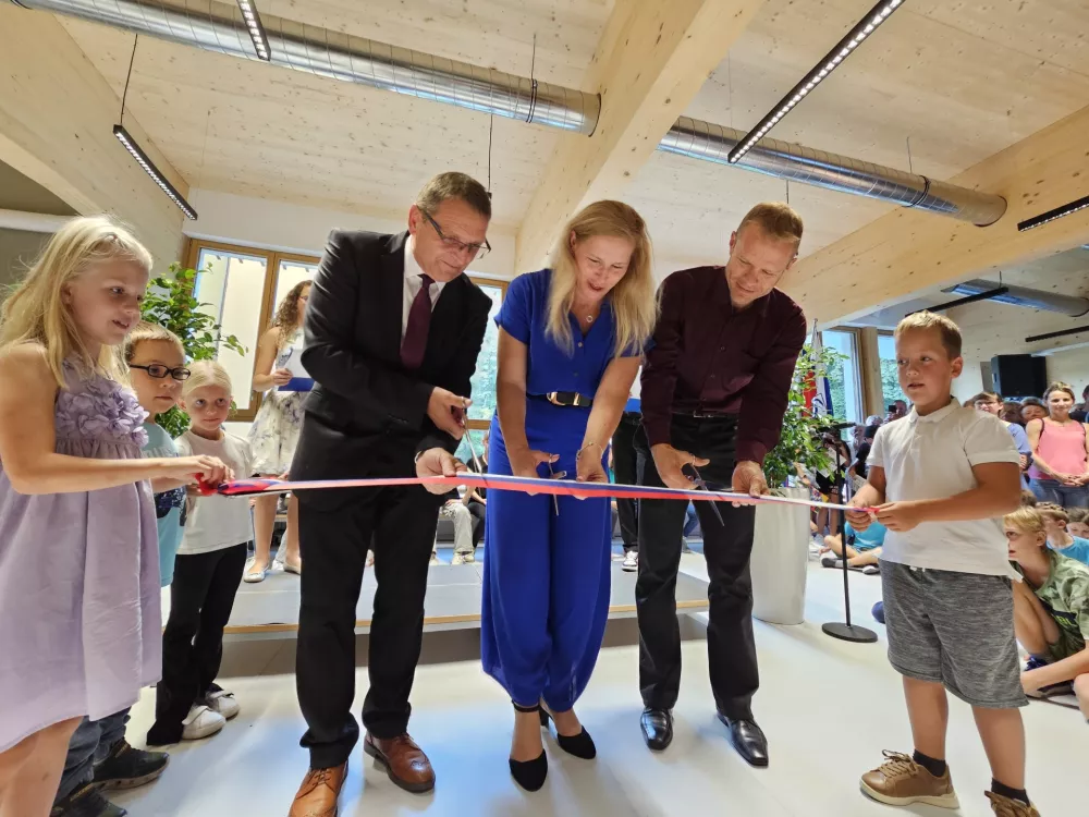 Odprtje prizidka in prenovljenih prostorov