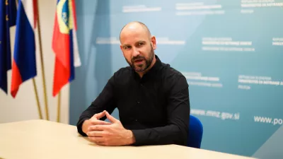 - 22.09.2021 - Robert Tekavec, višji kriminalistični inšpektor specialist - vodja Oddelka za mladoletniško kriminaliteto na Upravi kriminalistične policije //FOTO: Bojan Velikonja