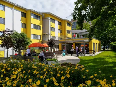 Kadrovske izzive re&scaron;ujejo s tujci